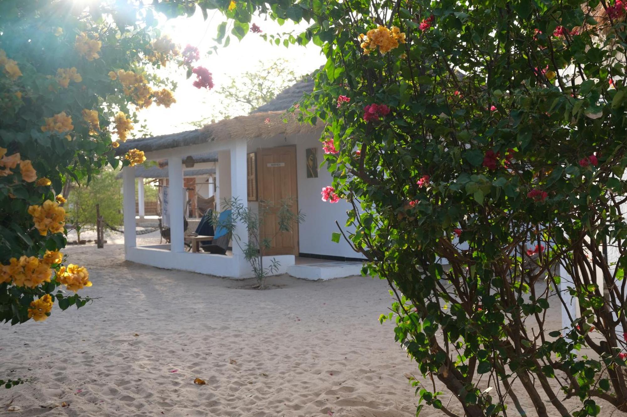 Bazouk Du Saloum Ecolodge Mar Lodj Екстер'єр фото