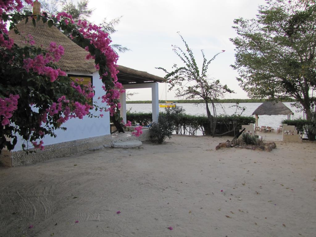 Bazouk Du Saloum Ecolodge Mar Lodj Номер фото